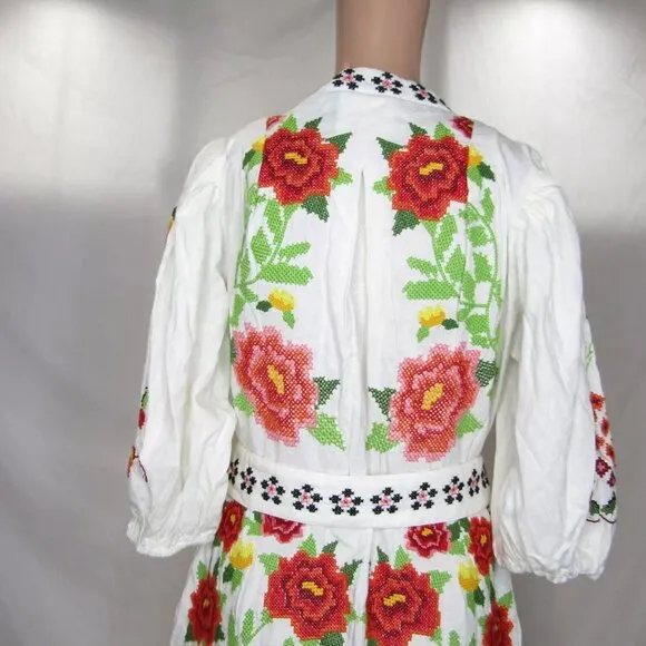 NEW FARM RIO Womens Conscious Embroidered Poplin Dress Size S Floral Off White