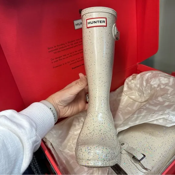 New! Hunter tall cream sparkly rain boots