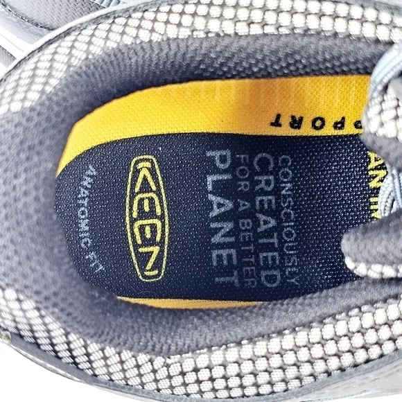 New! Keen Targhee III Waterproof Women’s Hiking Sneakers Shoes