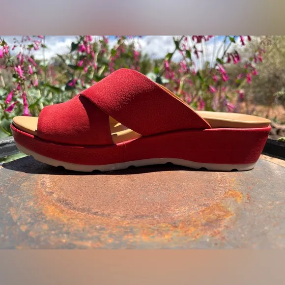 NEW Kork-Ease Baja Sport Red Sandals