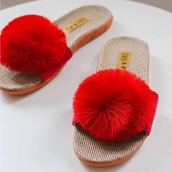 NEW! LA-a SOLE Red Fringe Playful Unique Pom Pom Sandals 8 9