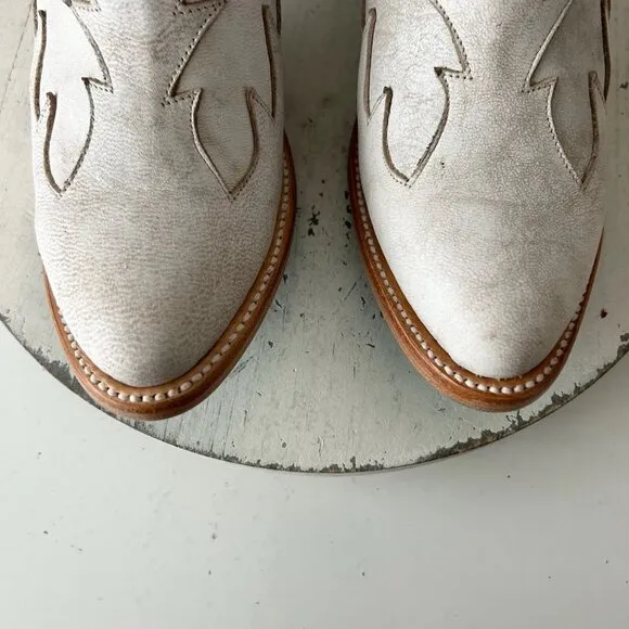NEW Lane CHELSEA Womens Cowboy Boots 8 Western White Short Ankle Cowgirl Bootie