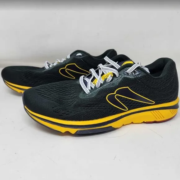 New men's  Newton x J. Crew Gravity 11 running shoes in green sneakers