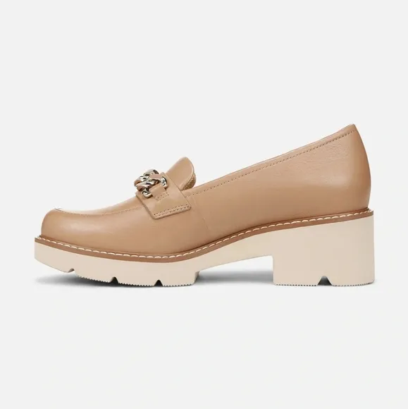 New Naturalizer DESI Taupe Cream Light Brown leather LOAFER gold chain penny 8