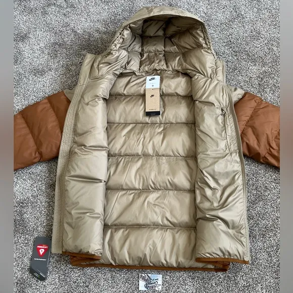 New Nike Storm Fit Windrunner Primaloft Hooded Puffer Jacket Coat Brown Tan Mens