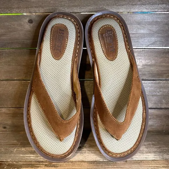 New NWOB Mens Born Bermuda Brown‎ Suede Comfort Flip Flops Sandals Size 10 M