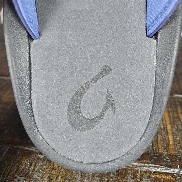 NEW OluKai Ohana Mens Size 9 Slip On Flip Flops Beach Sandals Foam Blue Black