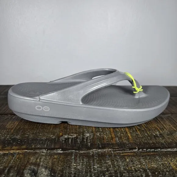 NEW Oofos Oolala Womens Size 6 Recovery Slip-On Flip Flops Sandals Slate Grey