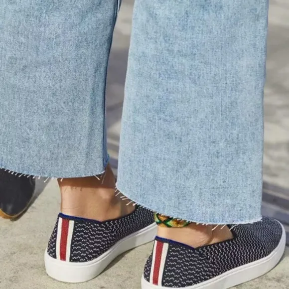 NEW Rothy’s Rothys Maritime Gradient Sneakers Shoes Slip Ons Womens Size 8.5 NIB