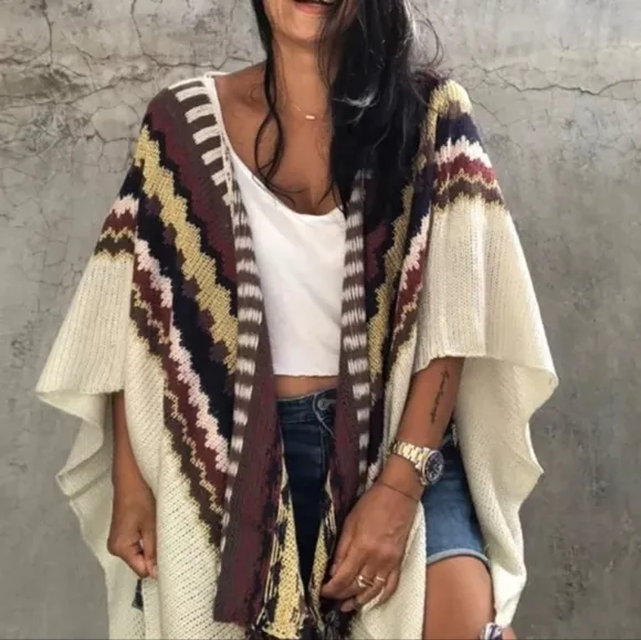New Southwestern Native Knit Tassel Fringe Poncho Sweater Cardigan Cream Red