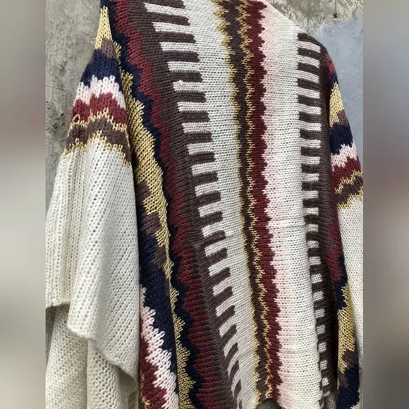 New Southwestern Native Knit Tassel Fringe Poncho Sweater Cardigan Cream Red