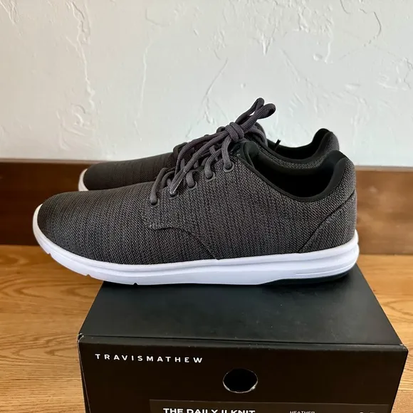 NEW Travis Mathew The Daily II Knit Shoe/SNeaker in 8.5 (Mens)