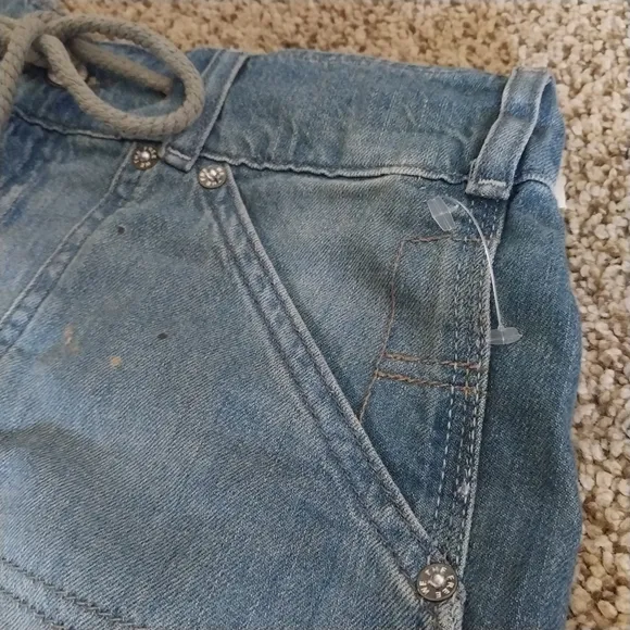 *NEW* We The Free Second Chances low slung pull on short Size XS