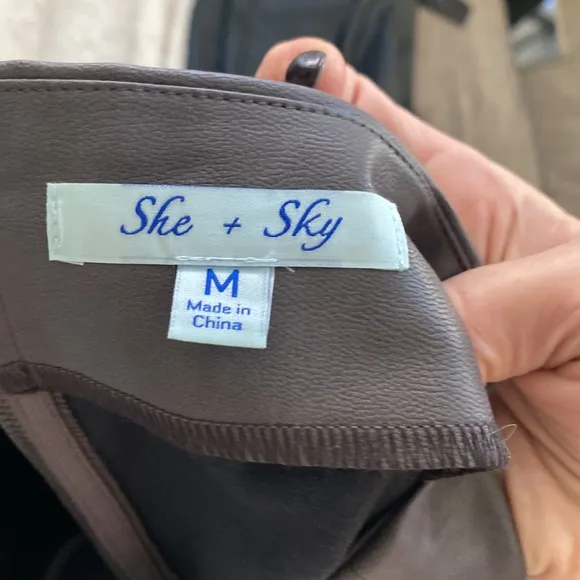New worn once She &amp; Sky faux leather skort size M