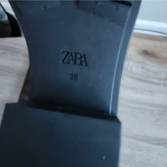 NEW ZARA TALL BAKER BOOTS BROWN COLOR SIZE 36 EU