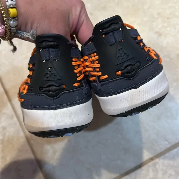 Nike ACG Watercat  Bright Men’s Water Hiking Shoes Sneakers 7 Sandals Orange
