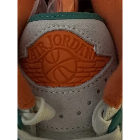 Nike Air Jordan 2 Retro Low Green Orange Women Size 10 DV6206-183 New