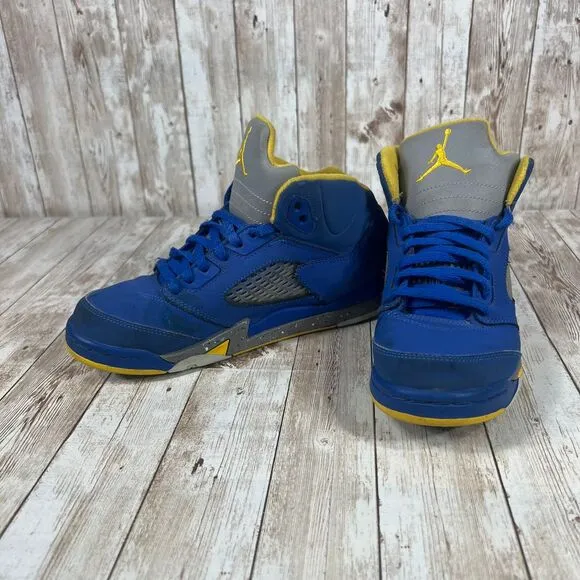 Nike Air Jordan 5 Laney JSP Boys Size 2.5Y Athletic‎ Shoes Sneakers CI3288-400