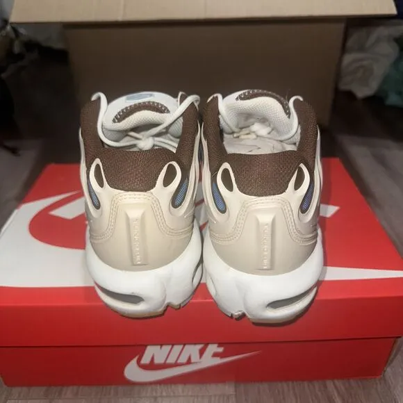 Nike Air Max Plus Drift Phantom Cacao NIB. Men Size 6 women sz 7.5 FD4290-001