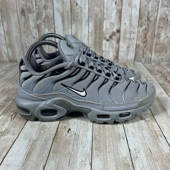 Nike Air Max Plus TN Wolf Grey Retro Sneakers OG 852630-021 Mens 6 wmns 7.5‎