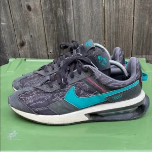 Nike Air Max PRE-DAY SE Black Fresh Water Trainers DH4642 001 Men’s Size 10.5