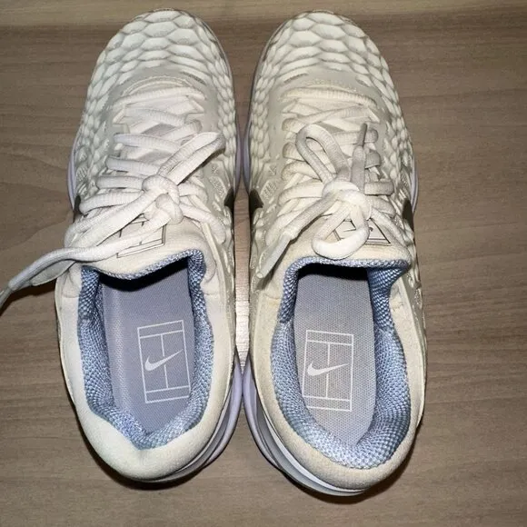 Nike Air Zoom Cage 3 Pure Platinum White Lace-Up Sneakers Shoes Women's 6.5