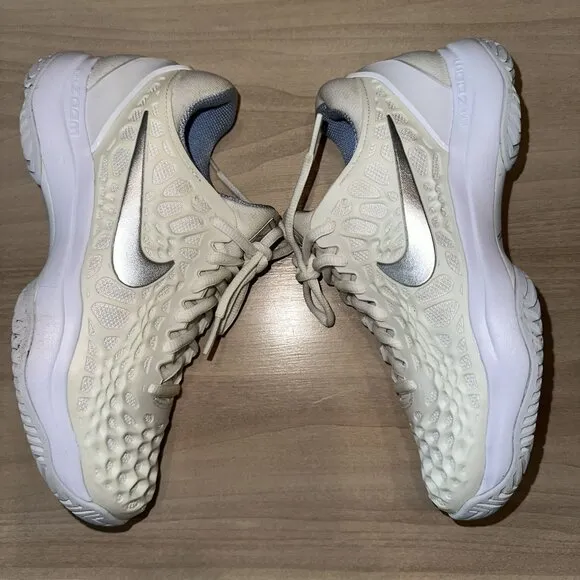 Nike Air Zoom Cage 3 Pure Platinum White Lace-Up Sneakers Shoes Women's 6.5