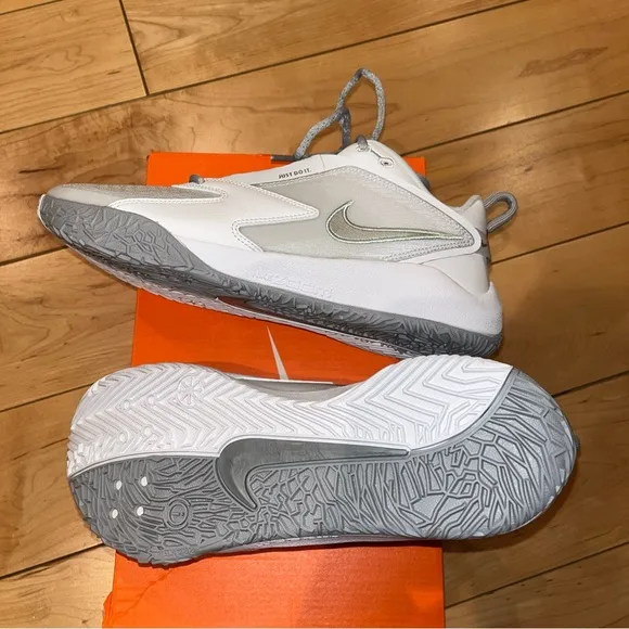 Nike Air Zoom Hyperace 3 Unisex ShoeWomen 10.5Men 9