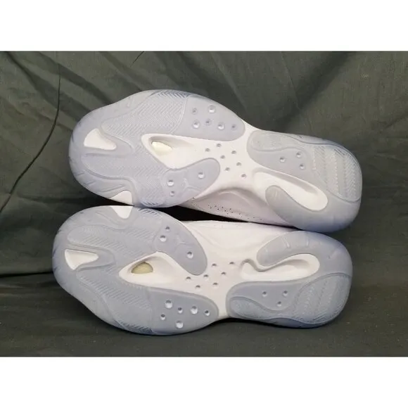 Nike Boys Air Jordan 11 CMFT Low (GS) Sneakers White Blue Size 6 NEW IN BOX!
