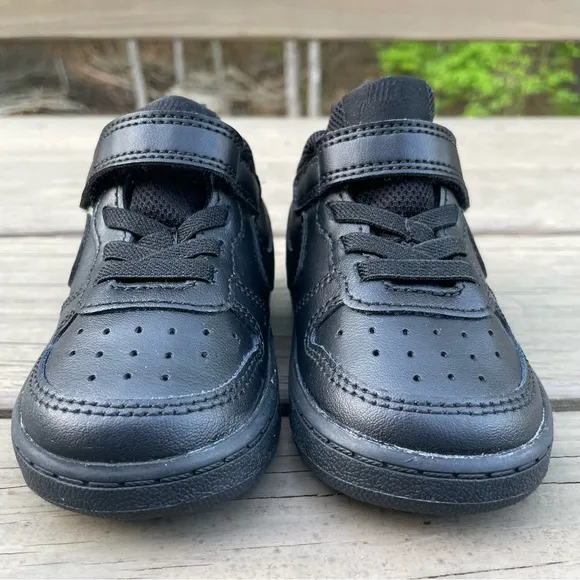 Nike Court Borough Low 2 in black Toddler Shoes size 5C