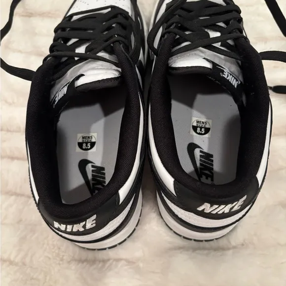 Nike Dunk Low Retro Men's Shoes BRAND NEW, Never worn