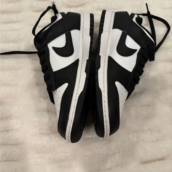 Nike Dunk Low Retro Men's Shoes BRAND NEW, Never worn