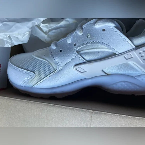 Nike Huarache Run Unisex Kid's Shoes Sneakers White Pure platinum size 1…