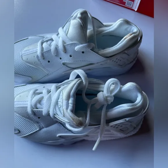 Nike Huarache Run Unisex Kid's Shoes Sneakers White Pure platinum size 1…