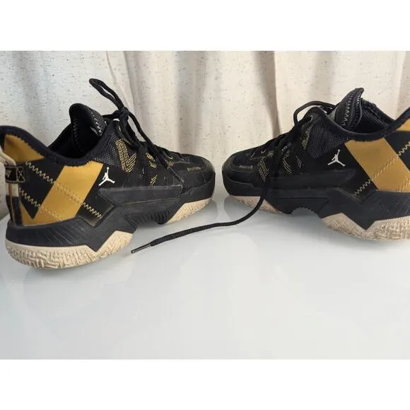 Nike Jordan One Take 2 Black Metallic Gold CW2457 007 Men's Size 8 US Basketball