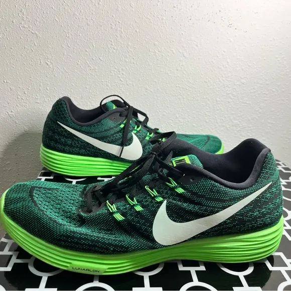 Nike Lunartempo 2 Men’s Size 14 Green and Black Sneakers with Breathable Mesh