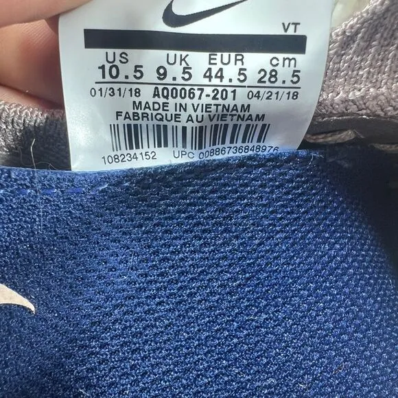 Nike Mens Epic React Flyknit‎ Diffused Taupe Running Shoe Size 10.5 AQ0067-201