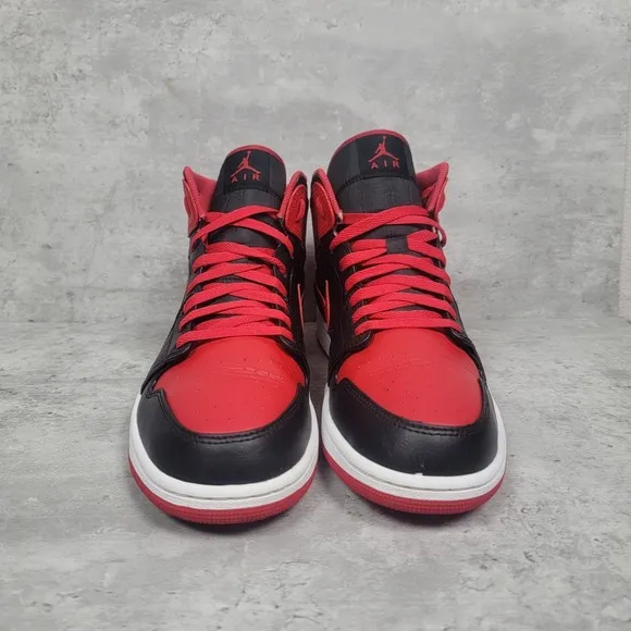 Nike‎ Mens Size 11 Air Jordan 1 Mid Bred Alternate Black Red DQ8426-060 Sneakers