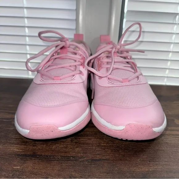 Nike Omni Multi-Court Big Kids Indoor Court Shoes Girl Pink Foam Size 7Y DM9027