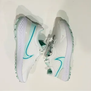Nike React Infinity Pro DJ5593-100 Size 10.5 Men Golf Shoes.