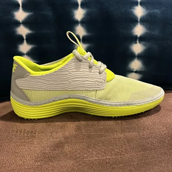 Nike Solarsoft Water shoes sneakers new 555301 333 Mens Size 7