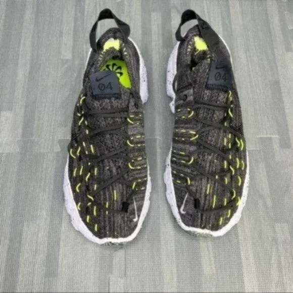 Nike Space Hippie 04 Running Sneakers Gray Neon Green Women New