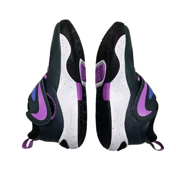 Nike Team Hustle D11 GS Basketball Shoes Sneakers 7Y / Womens 8.5 DV8996 300 New