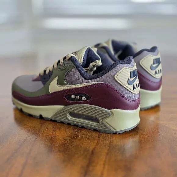 Nike Air Max 90 Gore-Tex Shoes Women's 7.5 Medium Olive Green Maroon FD5810-200