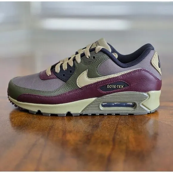 Nike Air Max 90 Gore-Tex Shoes Women's 7.5 Medium Olive Green Maroon FD5810-200