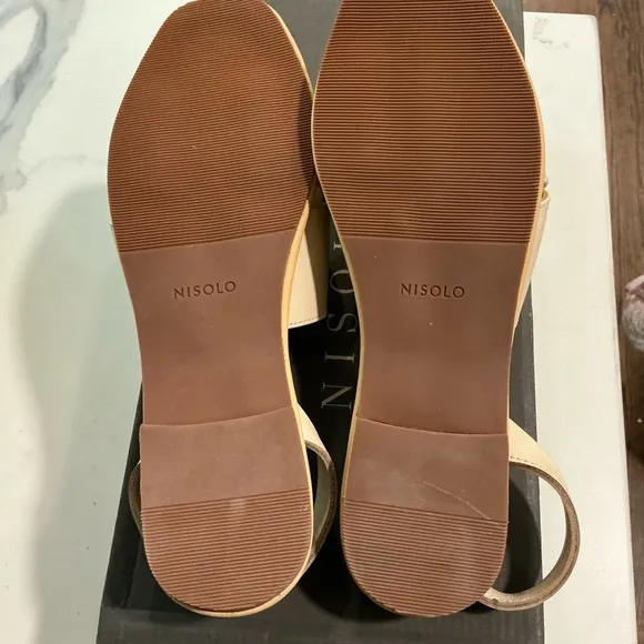 Nisolo All Day Cross Strap Sandal