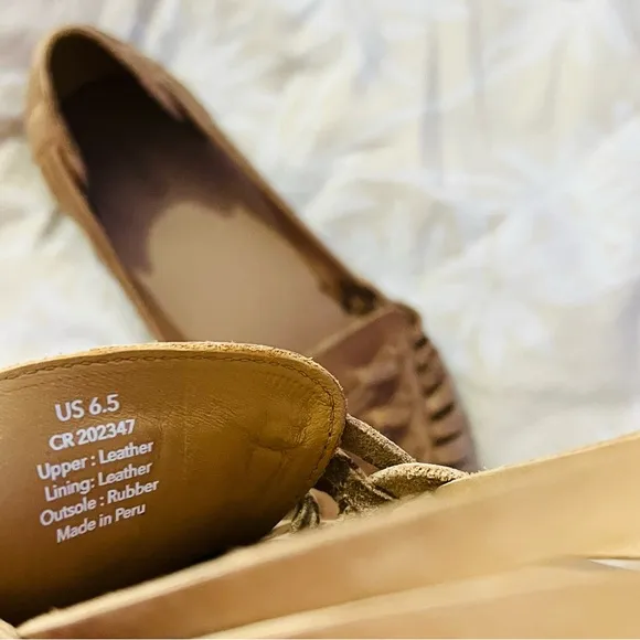 Nisolo Women's Tan Leather Huarache Sandals in almond size 6.5
