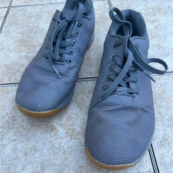 NOBULL Outwork dark grey gum shoes size 9.5