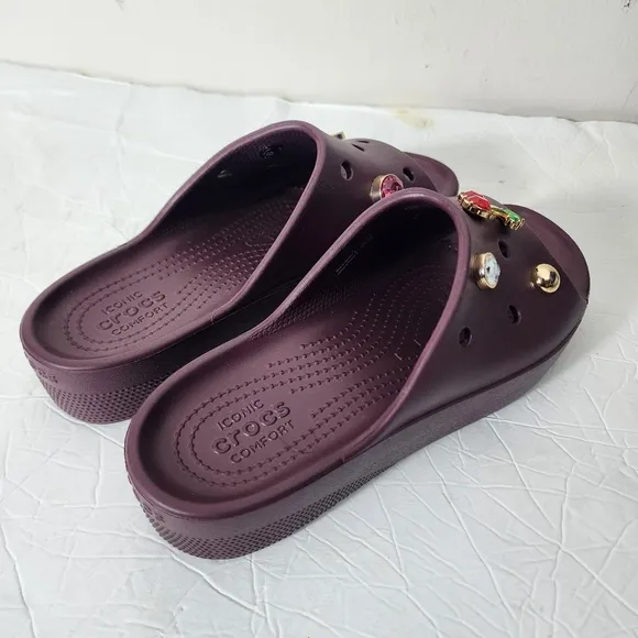 NWOB Crocs Classic Platform Slide Sandals Womens Sz 7 Iconic Comfort Dark Cherry