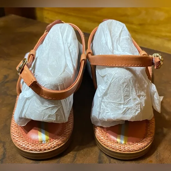 NWOB SAM EDELMAN LEATHER THONG SANDALS SIZE 8.5
